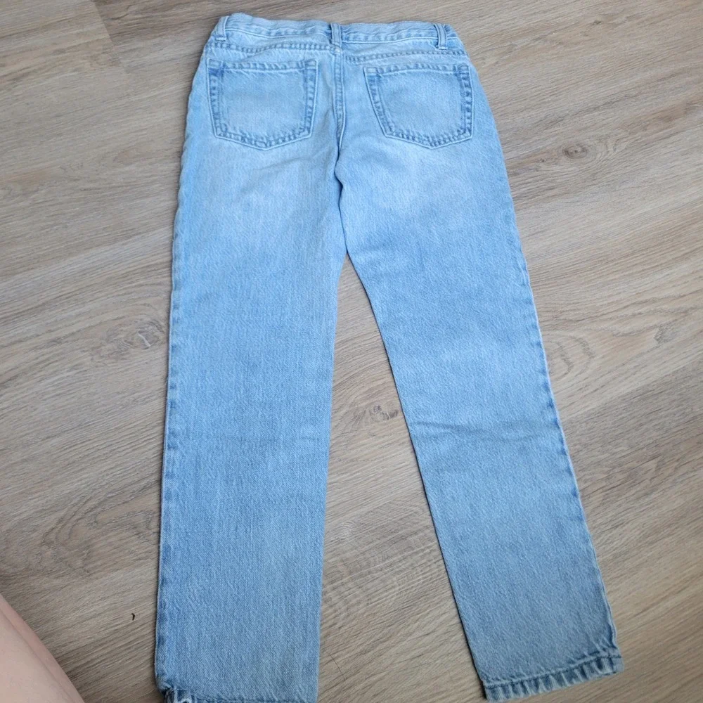 The Childrens Place Girls Girlfriend Jeans 8 Light Wash Patched Distressed Denim